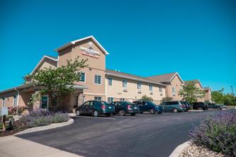 White House Suites | Plainfield | White House Suites, Plainfield - Photo Gallery - 1