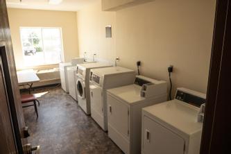White House Suites | Plainfield | White House Suites, Plainfield - Photo Gallery - 42