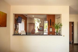 White House Suites | Plainfield | White House Suites, Plainfield - Photo Gallery - 11